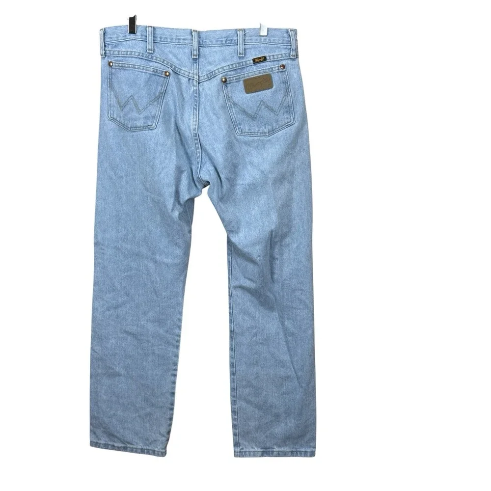 Wrangler Cowboy Cut Slim Fit Jeans Bleach Wash Model 1013MWZGH Mens Size 35 x 32